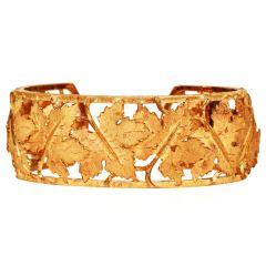 Federico Buccellati Vintage 18K Gold Maple Leaf Cuff Bracelet|Dover Jewelry|